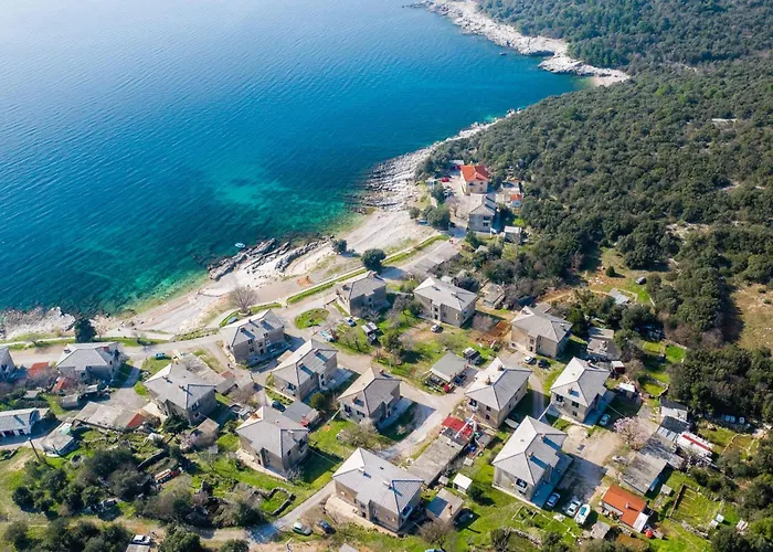 Ema 4+2 * Koromačno