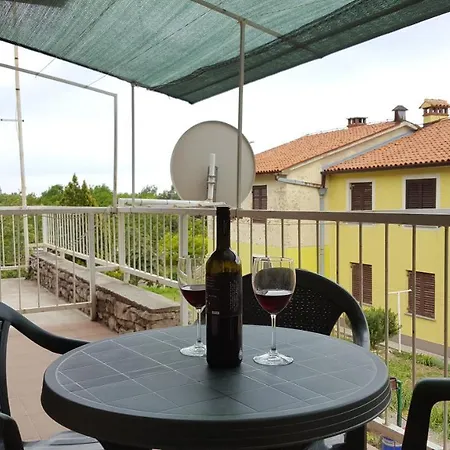 Ema 4+2 Апартаменты